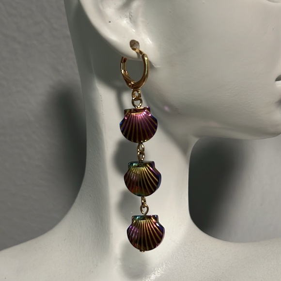 Women’s earrings - Picture 3 of 3